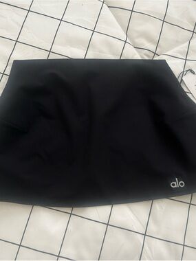 ALO Yoga Black Crop Top